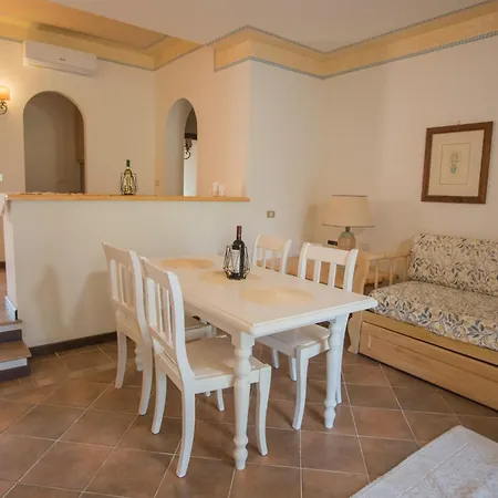 아파트 Beautiful Giardino Degli Oleandri-1bedapt Bilo4